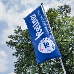 koehnemann-design-werbeagentur-referenz-corporate-design-fahne-01